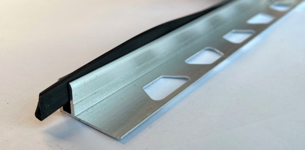 ПТО-14 Основа с уплотнителем для Т-образного профиля H=14 мм, алюминий натуральный, длина 2700 мм