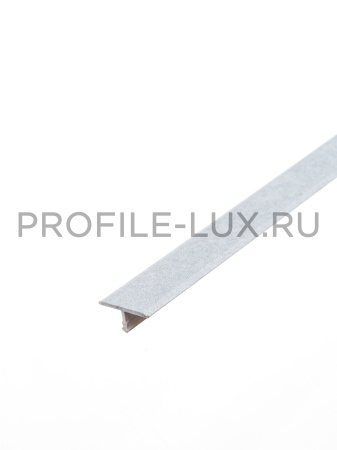 ЛС 10.2700.057 Т-образный профиль 20х8,5 мм, алюминий окрашенный, цвет бетон айс, длина 2700 мм