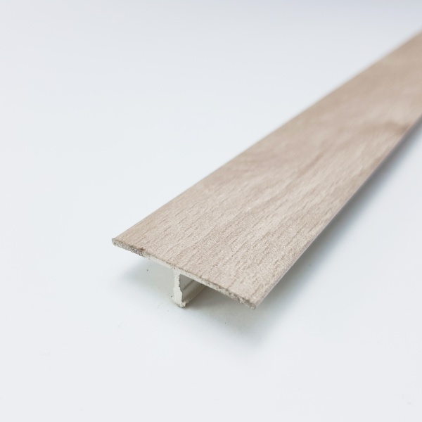 Т 30-1.2700.R173 Т-образный порог 30 мм, алюминий ламинированный, цвет дуб выбеленный, длина 2700 мм