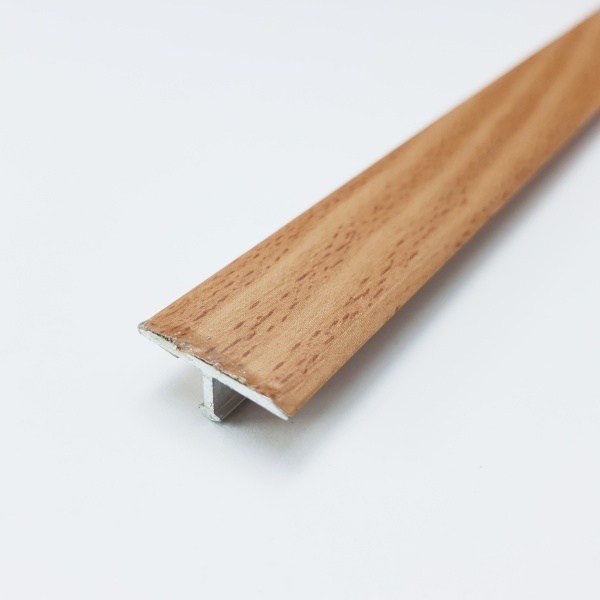 ЛС 10.2700.4083н Т-образный профиль 20х8,5 мм, алюминий ламинир, цвет бук натуральный, длина 2700 мм