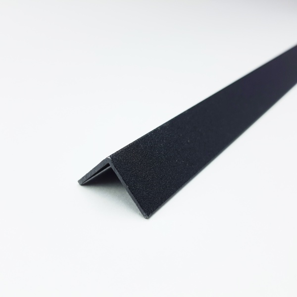 Уп 06-27.2700.515 Профиль уголок 20х20 мм, алюминий окрашенный, цвет черный, длина 2700 мм