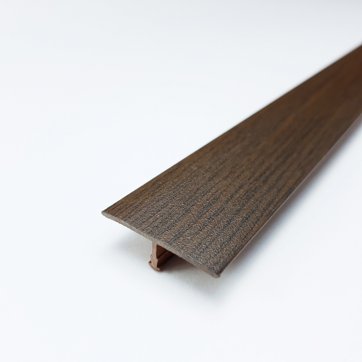 ЛС 10.2700.091 Т-образный профиль 20х8,5 мм, алюминий окрашенный, цвет дуб тёмный, длина 2700 мм